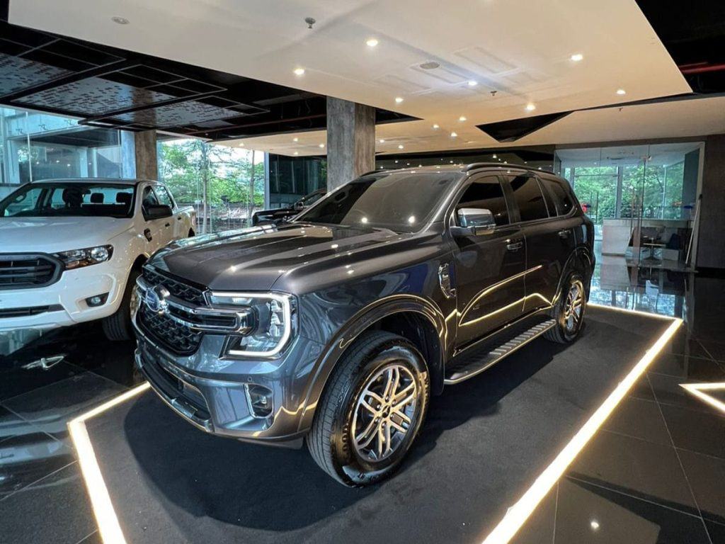 Ford Everest di Dealer Ford Jakarta
