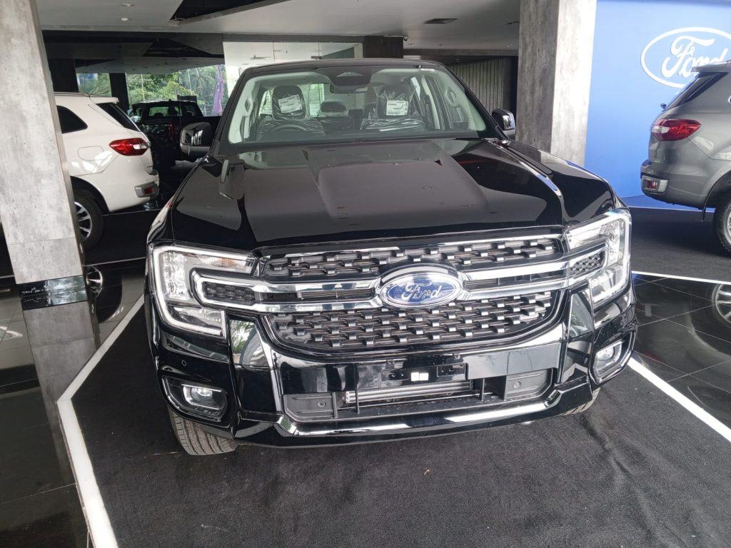 Ford Ranger XLT di Dealer Ford Jakarta