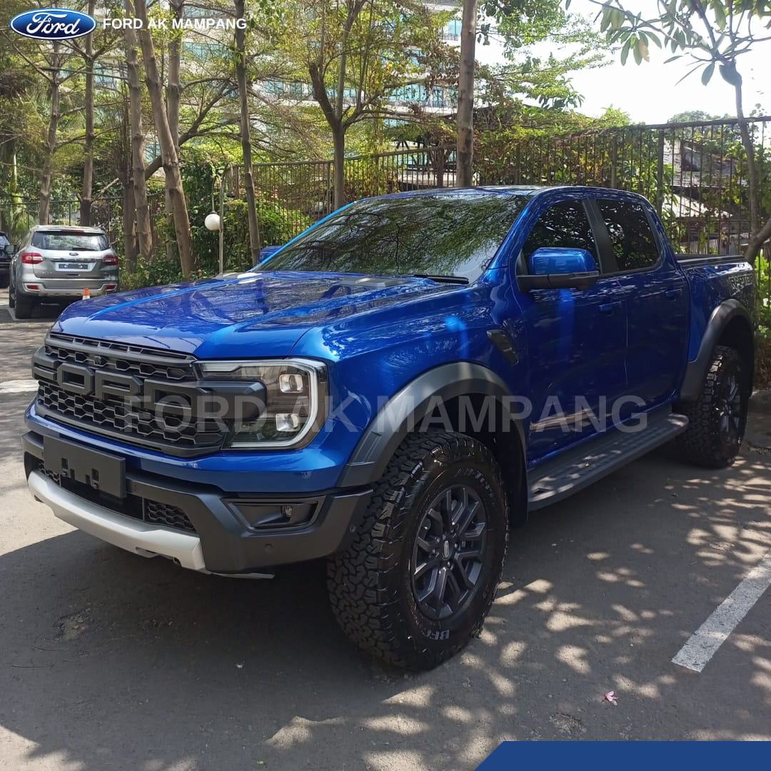 Ford Ranger Raptor biru di Dealer Ford Jakarta